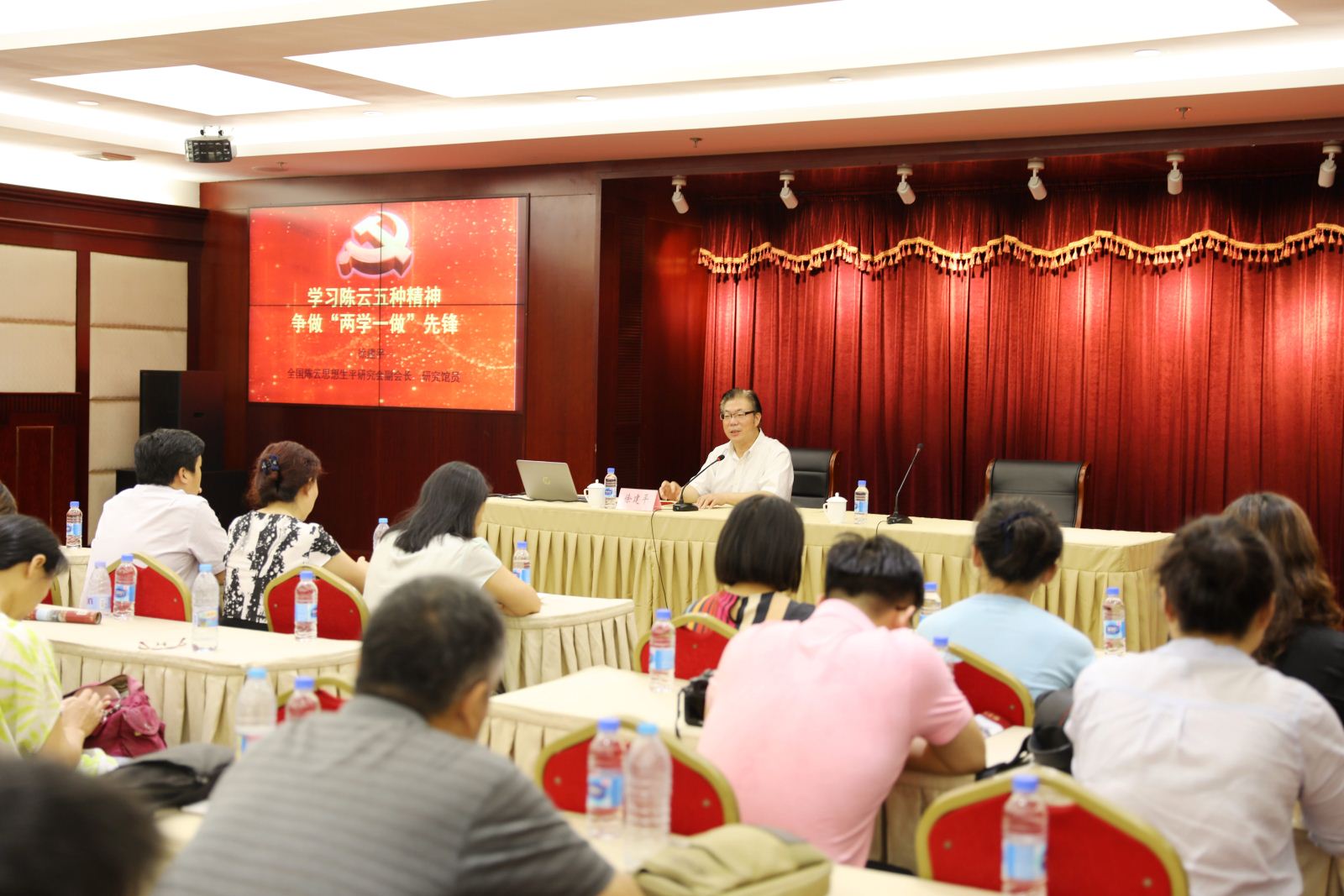 学习陈云五种精神，争做“两学一做”先锋 ——计算机科学与软件工程学院师生党员赴陈云纪念馆参观学习