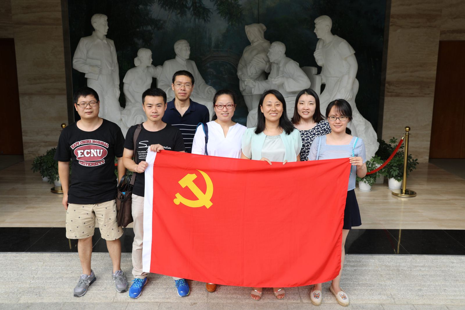学习陈云五种精神，争做“两学一做”先锋 ——计算机科学与软件工程学院师生党员赴陈云纪念馆参观学习