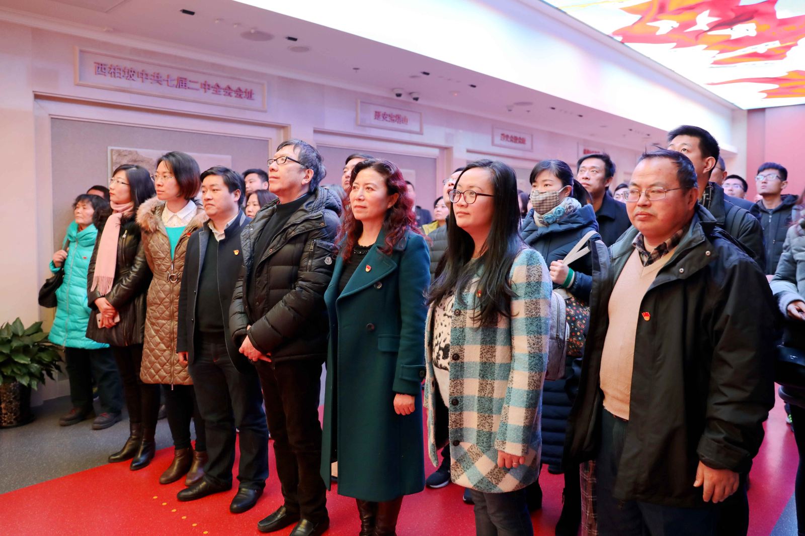 不忘初心，继续前行——计算机科学与软件工程学院党委委员瞻仰中共一大会址重温入党誓词