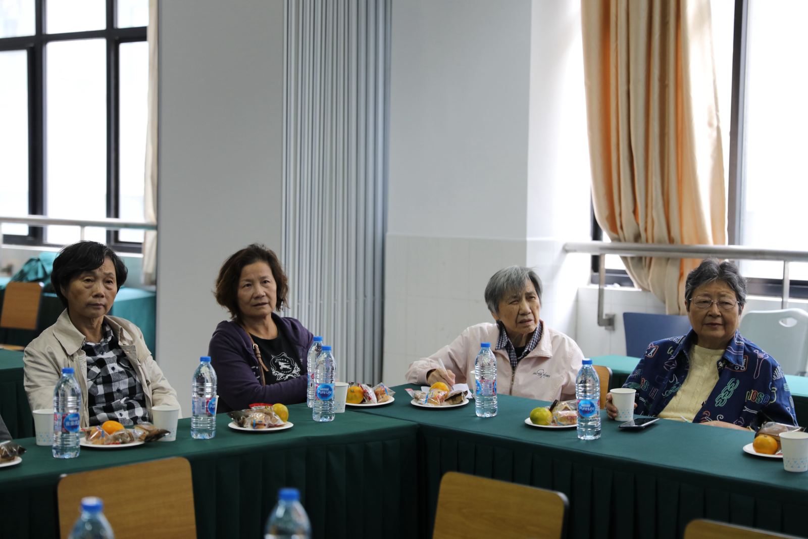 茶话重阳，关爱健康——计算机科学与软件工程学院举行重阳节茶话会