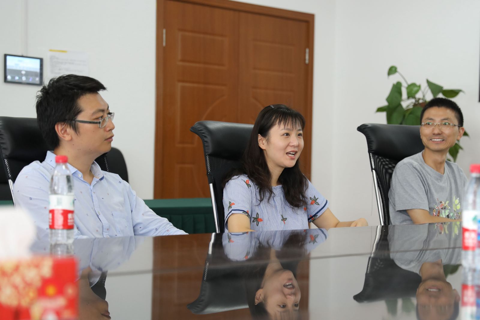 计软学院校友联谊会召开理事座谈会