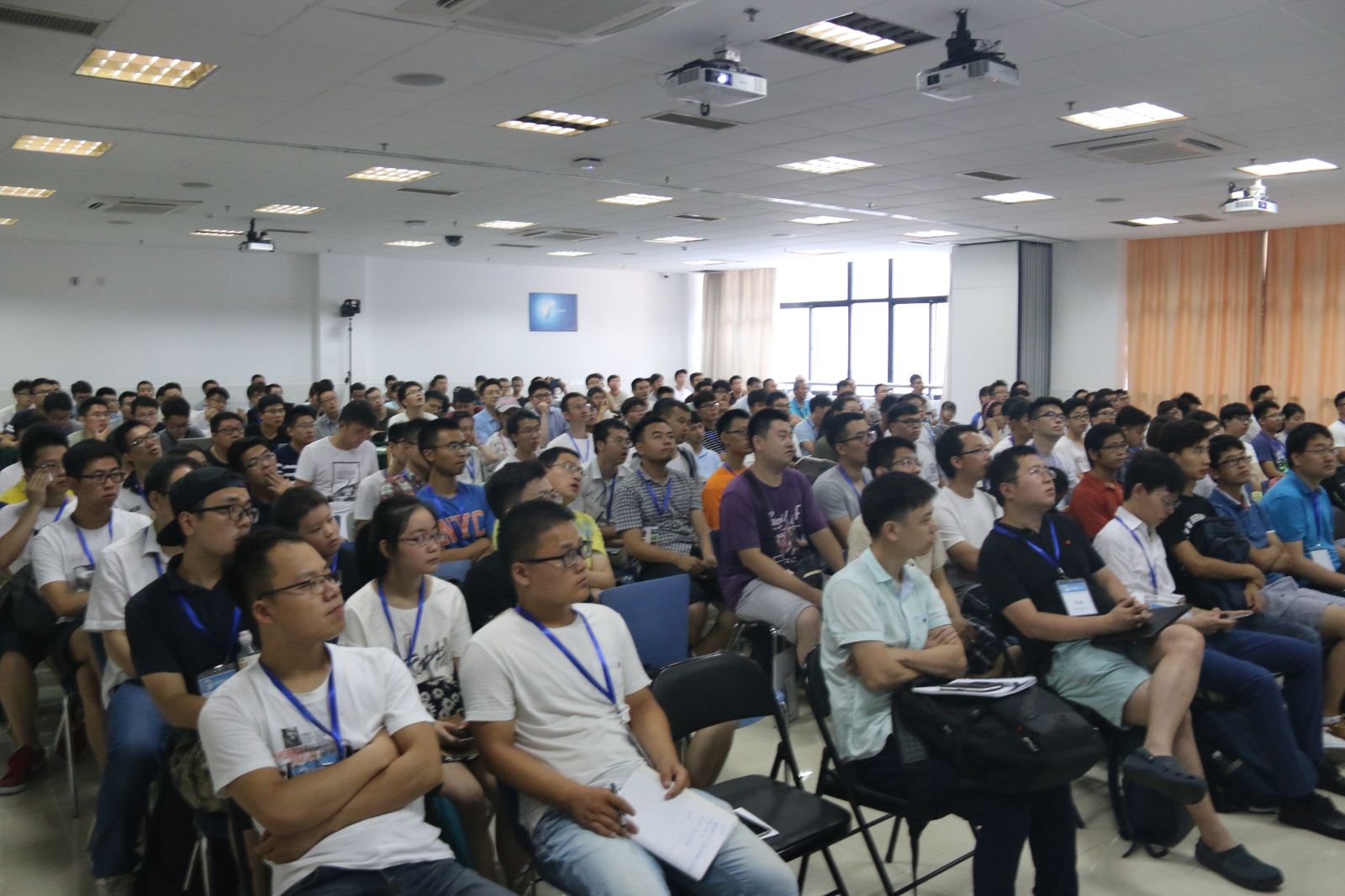 计算机科学与软件工程学院成功举办全国第三届机器人操作系统（ROS）及其应用暑期学校